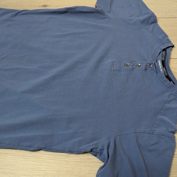 Kenneth Cole henley lt blue 3 button tee sz Large - Picture 3 of 5